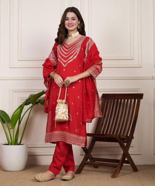 chanderi-silk-kurti-pant-dupatta-with-sequence-embroidery-work-color-red-2