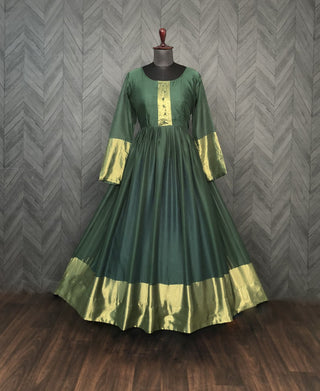 chiffon-gown-with-golden-zari-patta-work-green-3