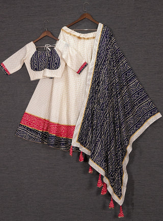 cotton-lehenga-blouse-dupatta-set-with-weaving-design-bandhej-print-border-black