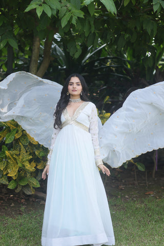 faux-blooming-aliya-cut-gown-dupatta-with-embroidery-zari-sequins-work-white-1