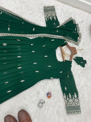 georgette-anarkali-dupatta-with-sequence-thread-embroidery-work-color-pista-green-5