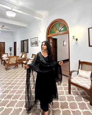georgette-anarkali-kameez-dupatta-set-print-embroidery-work-color-black-2
