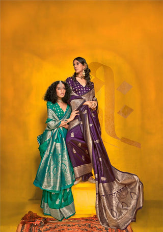 handloom-weaving-silk-sarees-with-brocade-blouse-1