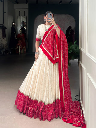 lehenga- choli-dupatta-set-cotton-zari-zigzag-bandhej-print-sequins-lace-work-color-white-red-5