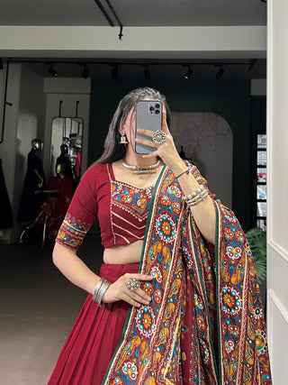 lehenga-choli-dupatta-set-tasar-silk-gamthi-print-embossed-design-gotta-patti-lace-color-maroon-3
