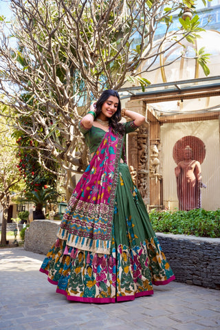 lehenga-choli-dupatta-set-tussar-silk-kalamkari-foil-print-work-color-green-2