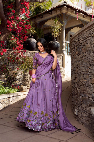 lehenga- choli -dupatta-set-vichitra-simmer-sequins-thread-embroidery-work-color-purple-5