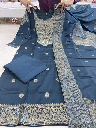 pure-banarasi-kurti-pant-dupatta-suit-set-with-print-hand-zari-waving-jacquard-work-color-blue-3