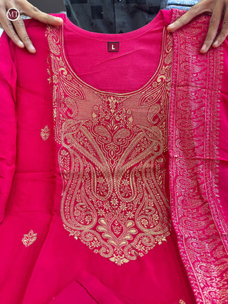 pure-banarasi-top-pant-dupatta-set-with-print-hand-zari-jacquard-weaving-work-color-rani-pink-4