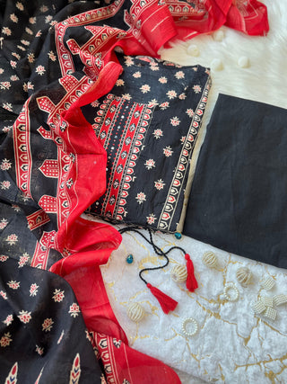 pure-cotton-60-60-top-pant-dupatta-set-with-mill-print-work-color-blackish-4