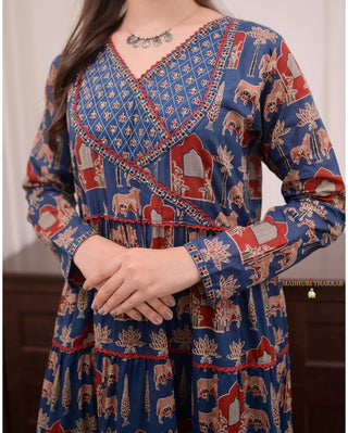 pure-cotton-anarkali-gown-pant-dupatta-suit-set-with-hand-embroidery-zari-weaving-work-color-navy-blue-7