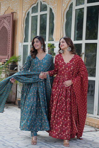 pure-cotton-gown-pant-dupatta-set-with-digital-print-work-2