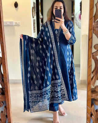 pure-cotton-kurti-pant-dupatta-suit-set-with-hand-embroidery-print-work-color-blue-1
