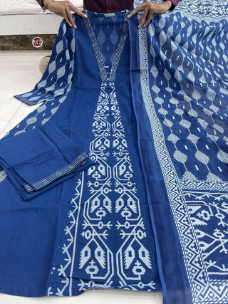 pure-cotton-kurti-pant-dupatta-suit-set-with-hand-embroidery-print-work-color-blue-5