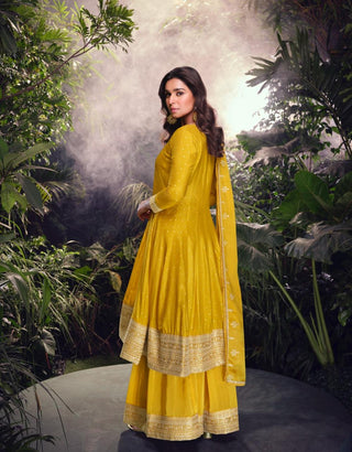 pure-viscos-jacquard-silk-top-palazzo-dupatta-set-with-embroidery-work-color-yellow-2