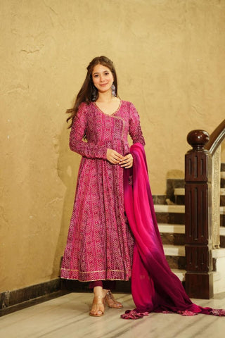 rayon-muslin-gown-pant-dupatta-suit-set-with-floral-print-work-color-pink