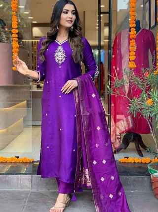 roman-silk-kurti-pant-dupatta-suit-set-with-sequins-embroidery-dori-work-color-purple-4
