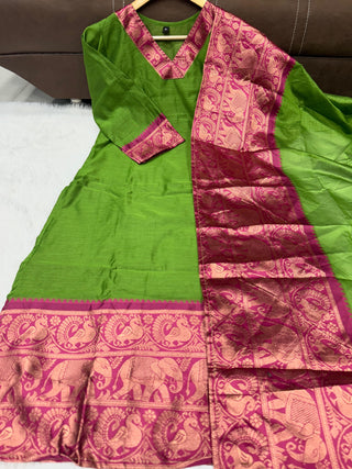silk-cotton-kurti-legging-dupatta-set-with-weaving-work-color-green-3