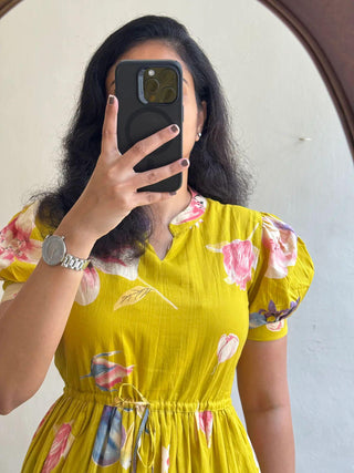 soft-cotton-dress-with-floral-print-work-color-pistachio-2
