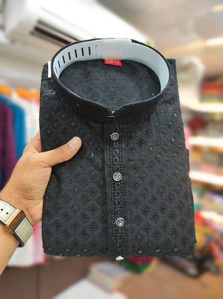 straight-men-kurta-with-sequin-work-black