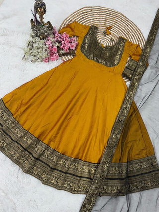 vichitra-silk-gown-dupatta-jacquard-weaving-zari-border-work-color-gold-3