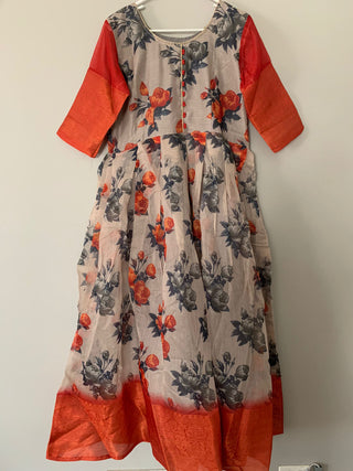 2-3 Days Delivery! The Beautiful Gown with Combination of Print and Weaving Border In Bottom, Item Code-PG404862327