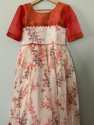 2-3 Days Delivery! The Beautiful Gown with Combination of Print and Weaving Border In Bottom, Item Code-PG404862327