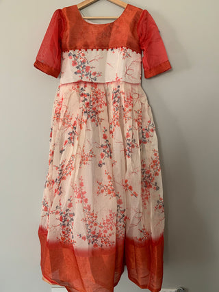 2-3 Days Delivery! The Beautiful Gown with Combination of Print and Weaving Border In Bottom, Item Code-PG404862327