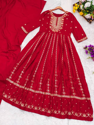 chinnion-silk-long-gown-with-embroidery-work-color-red-2