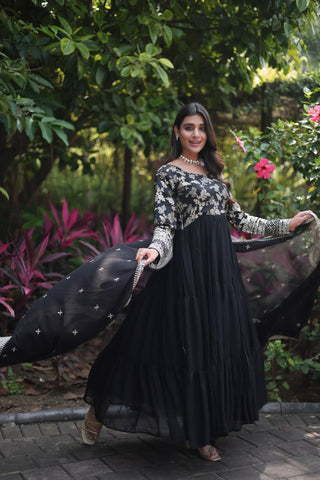 faux-blooming-gown-with-viscose-dyable-jacquard-dupatta-embroidery-sequence-work-color-black-1