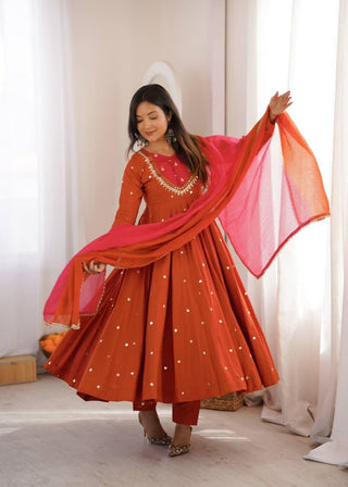 VARMAN DESIGNER ANARKALI GOWN SET FOR WOMEN REAL MIROR WORK WITH EMBROIDERY READY TO WEAR ID : 10464446218522