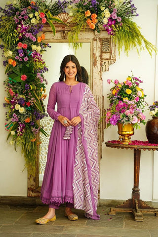 georgette-dress-pant-dupatta-set-with-embroidery-sequence-work-color-lavender-4
