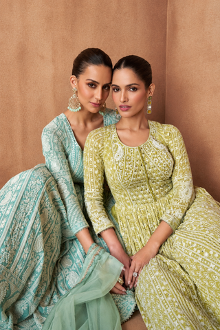 GULKAYRA ROYAL DESIGNER  GREEN GEORGETTE  STYLISH LEHENGA SUIT WITH NET DUPATTA