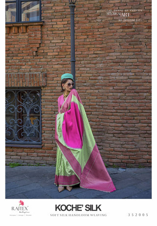 handloom-weaving-silk-sarees-color-green-magenta-1