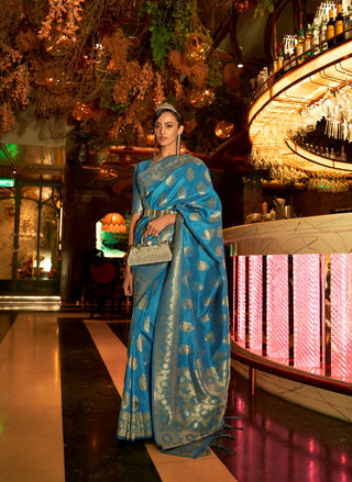  handloom-weaving-silk-sarees-color-turquoise-2
