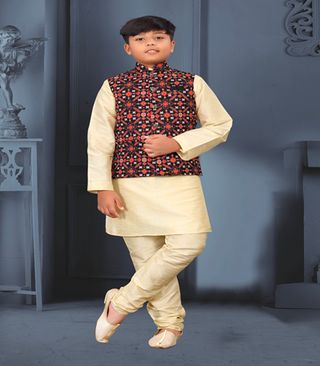 Boys Silk Kurta & Pyjamas  with Nehru Coat Jute Printed, Item Code-BKP174128900