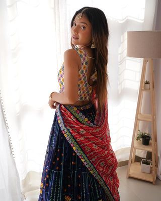 lehenga- choli -dupatta-set-faux-georgette-sequence-thread-digital-print-lace-work-color-navy-blue-8