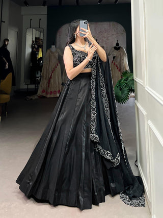 lehenga- choli -dupatta-set-star-satin-pearl-coding-sequence-embroidery-work-color-black-5
