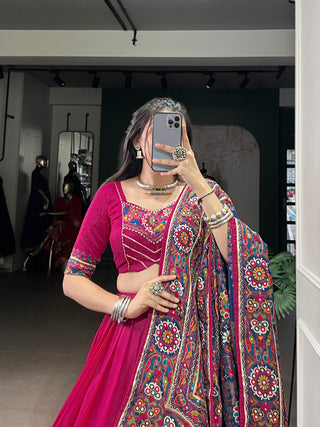 lehenga-choli-dupatta-set-tasar-silk-gamthi-print-embossed-design-gotta-patti-lace-color-magenta-3