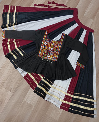 lehenga-choli-reyon-14Kg-set-gota-patti-lace-work-color-multi-a-6