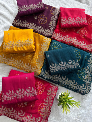 mulmul-chinnon-saree-with-print-heavy-embroidery-work-silk-blouse