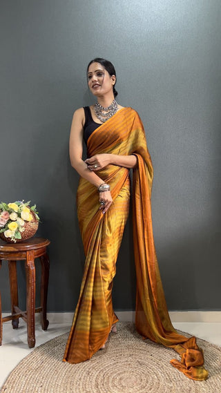 padding-with-spray-sarees-with-satin-bangalori-blouse-color-gold