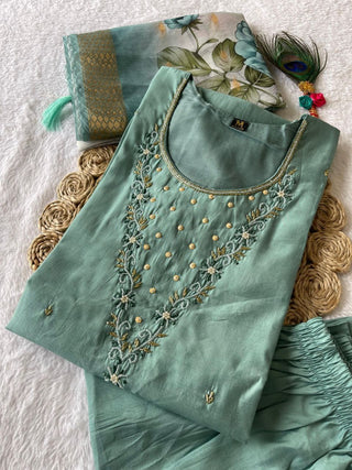 premium-roman-silk-kurti-pant-dupatta-set-embroidery-zari-print-work-color-como-3