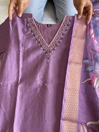 premium-roman-silk-kurti-pant-dupatta-set-embroidery-zari-print-work-color-faded-purple-2