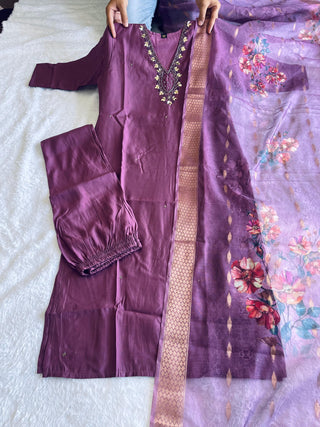 silk-kurti-pant-dupatta-set-with-hand-embroidery-digital-print-work-color-purple