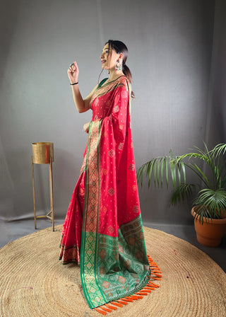 soft-rangeen-patola-silk-saree-color-red