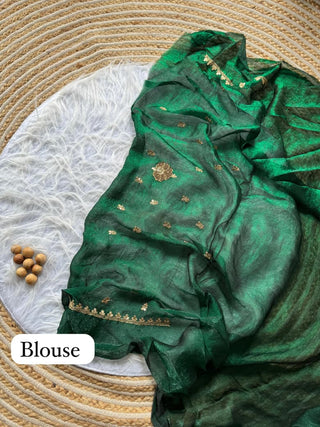 soft-silk-sarees-all-over-golden-floral-motifs-zari-border-color-green-6
