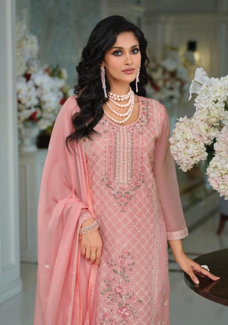 zavari-raabta-pure-organza-salwar-kameez-dupatta-suit-embroidery-work-color-pink-4